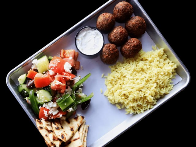 FALAFEL PLATE.
